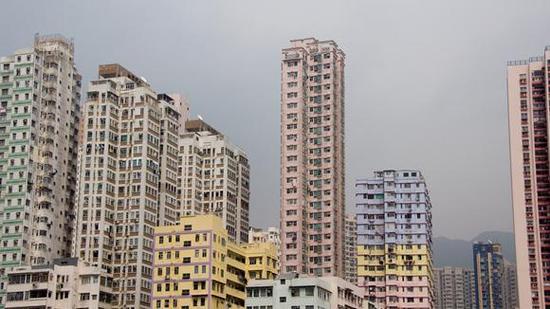 香港金管局：大埔宏福苑涉及约300宗按揭，未偿还贷款5.4亿港元