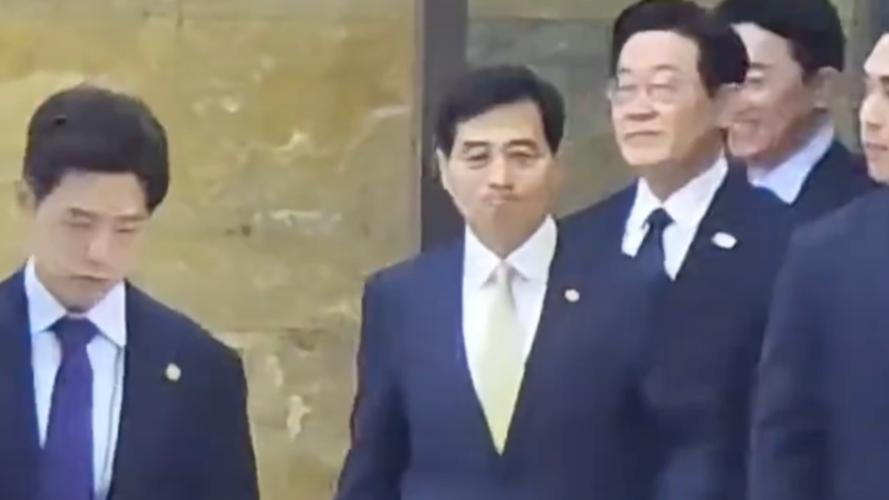 韩国总统李在明抵达北京开始访华